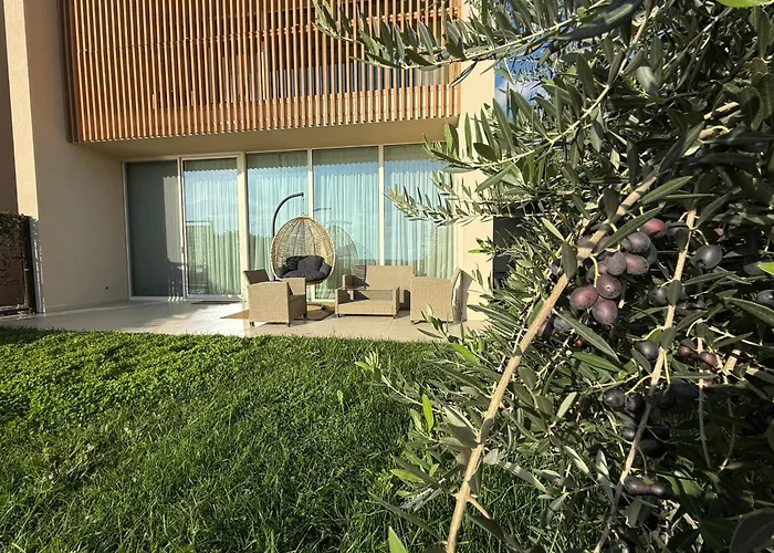 Apartment Harmony Coast, Palase